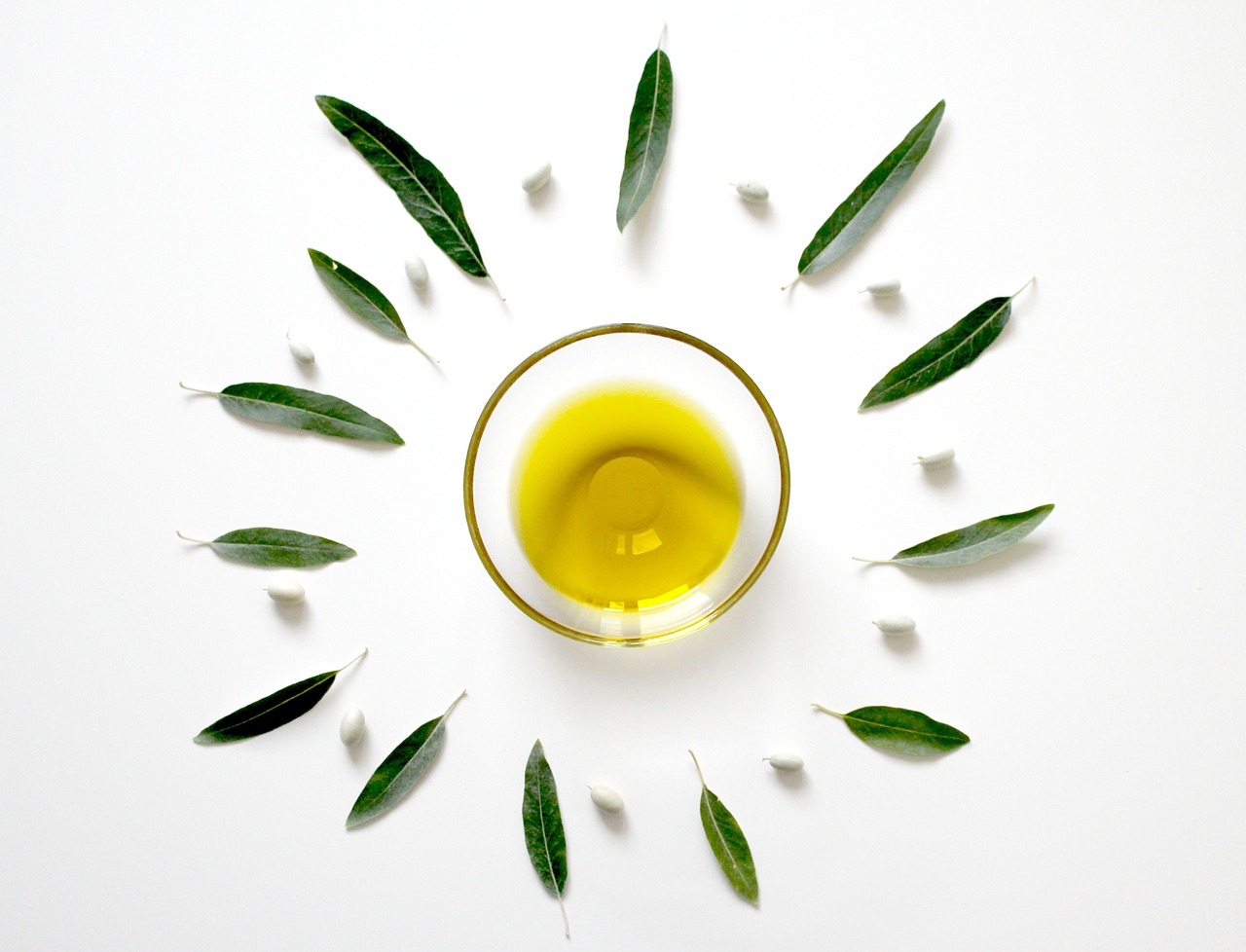 olive, oil, leaf-2657696.jpg